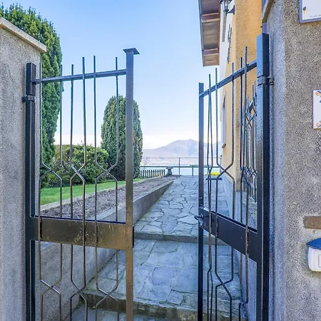 Valentina Apartment Oggebbio